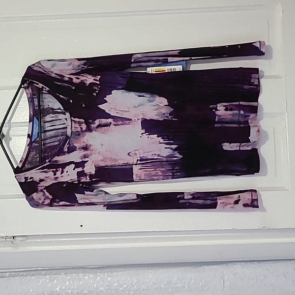 Simple Vera women's long sleeve top - Picture 1 of 7